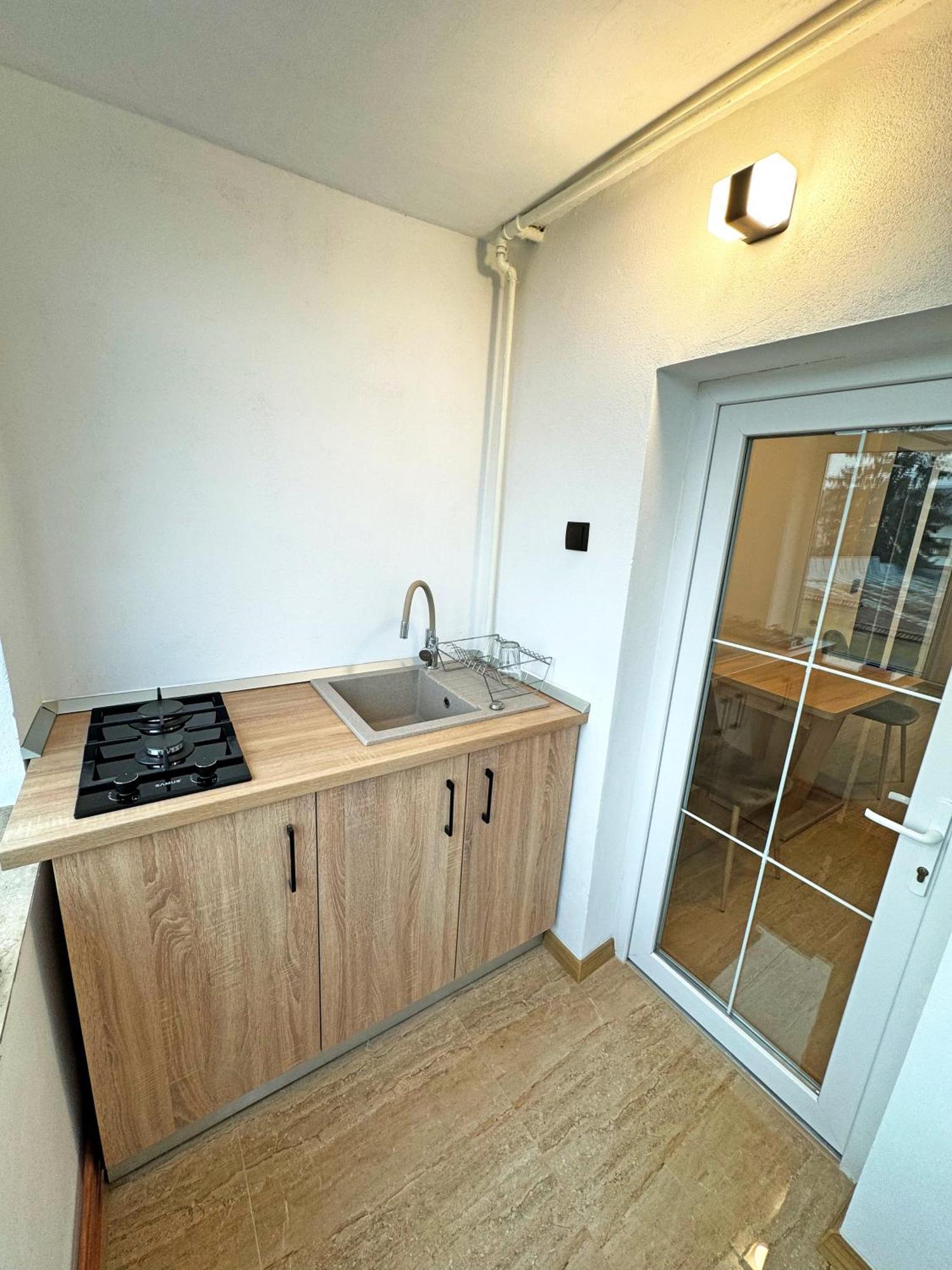 Ultracentral Apartment Târgu Jiu Екстериор снимка